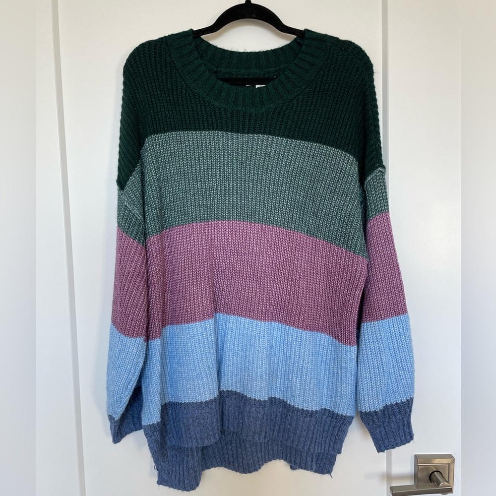 American Eagle Striped Sweater